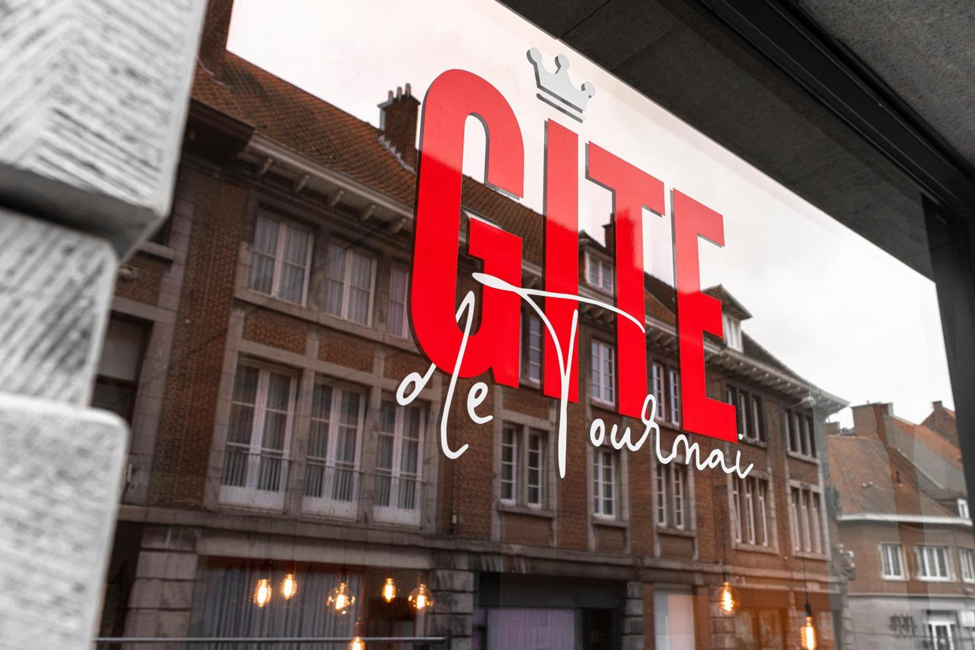 Gite De Tournai - Les Beaux-Arts Eksteriør bilde